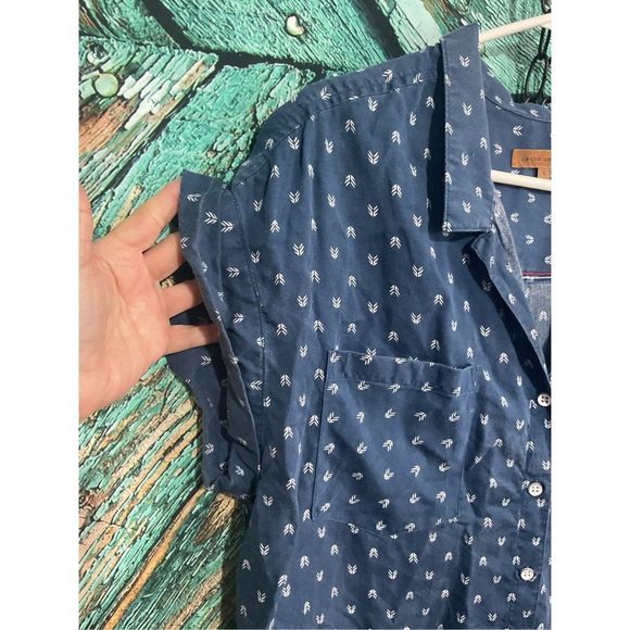 Jachs Girlfriend Button Up Shirt Size Large 💕🌸 - Picture 2 of 9